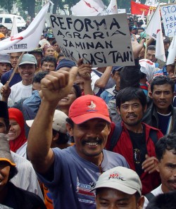 PROGRAMS LVC protest in Jakarta_Photo by John McIntosh_Wikimedia Commons